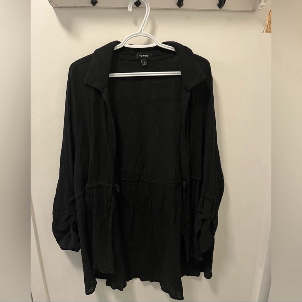 Torrid size 2 Cardigan